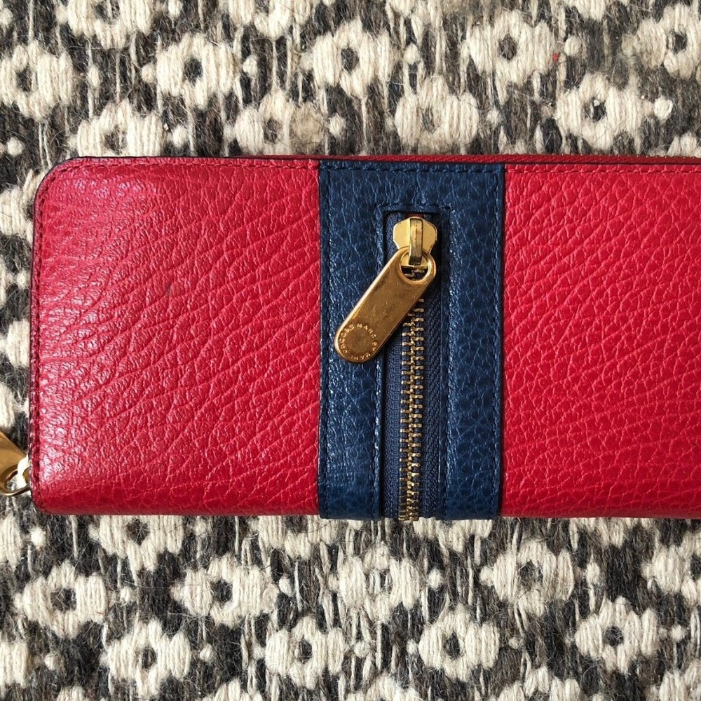 Marc by Marc Jacobs leather two toned wallet
